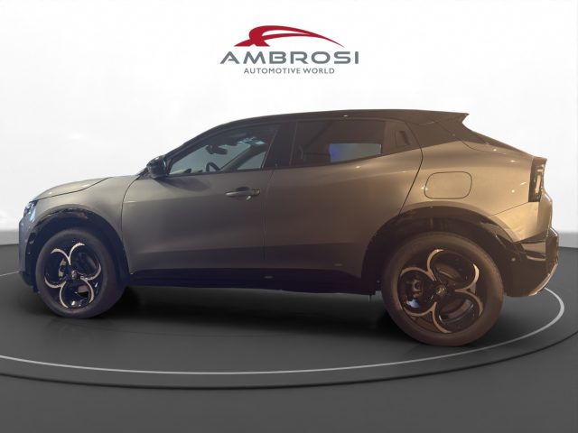 Alfa Romeo Junior My25 Ibrida Q4 - foto 3 di 4