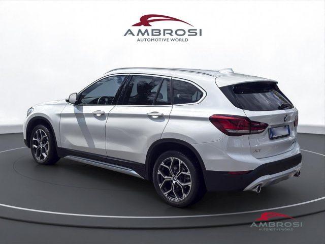 BMW X1 xDrive18d xLine Plus - foto 4 di 4