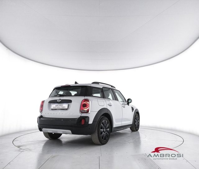 MINI Countryman Cooper D 1.5 One D Baker Street - foto 4 di 4