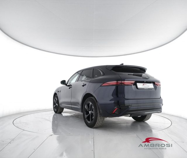 Jaguar F-Pace F PACE 2.0D SWB R-Dynamic S - foto 4 di 4