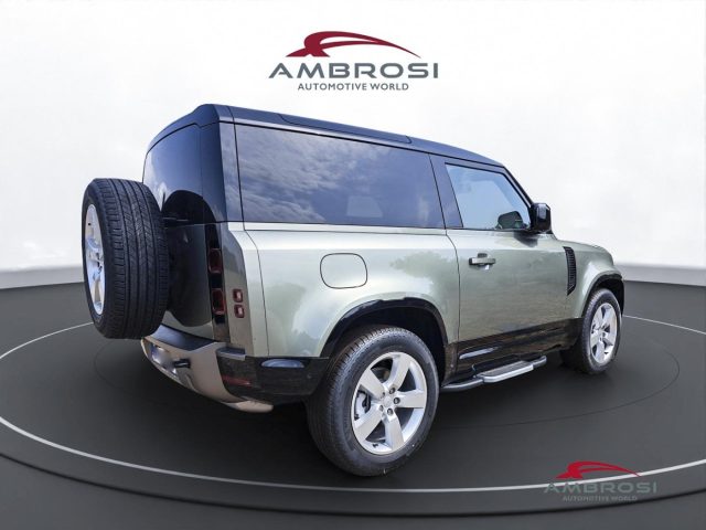 Land Rover Defender 3.0 AJ20-D6H AWD 3DR RWB X-Dynamic SE 200PS Auto - foto 3 di 4
