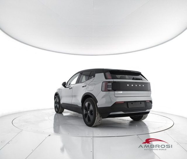 Volvo EX30 Cross Country Ultra Twin Motor Perf - foto 4 di 4
