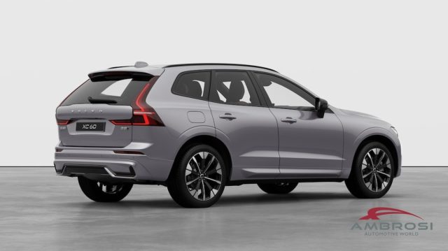 Volvo XC60 B5 AWD Mild hybrid Benzina Plus Dark - foto 4 di 4