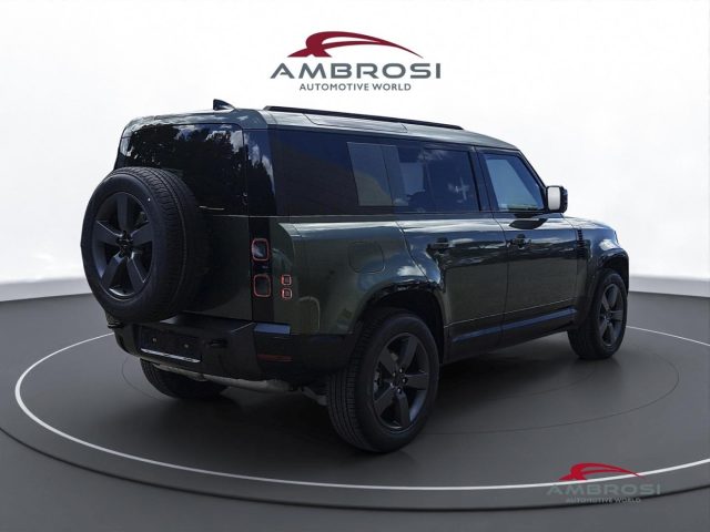 Land Rover Defender 3.0 AJ20 X-Dynamic SE 200PS - foto 3 di 4