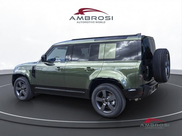 Land Rover Defender 3.0 AJ20 X-Dynamic SE 200PS - foto 4 di 4