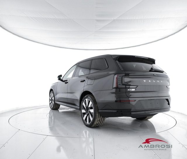 Volvo EX90 Twin motor Electric Plus 7 Sedili - foto 4 di 4