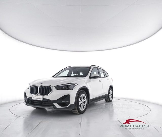 BMW X1 xDrive25e Business Advantage auto - foto 3 di 4