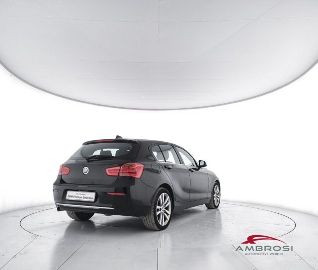 BMW 118 Serie 1 d 5p. Urban - foto 4 di 4