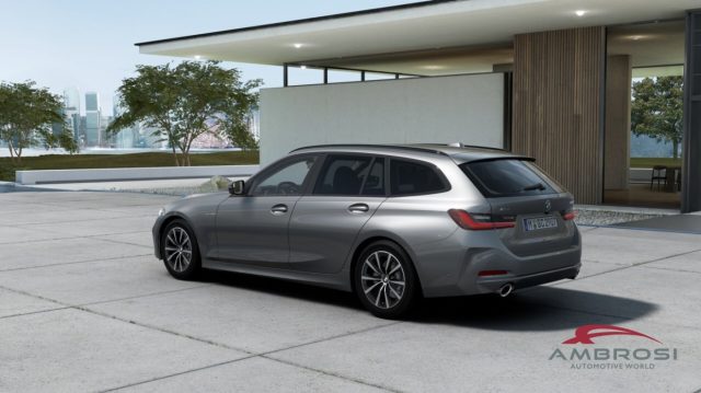BMW 320 Serie 3 d xDrive Touring Comfort Package usato a CORCIANO