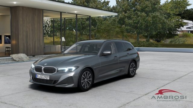 BMW 320 Serie 3 d xDrive Touring Comfort Package usato a CORCIANO