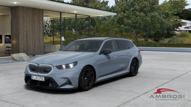 BMW M5 Touring M-Driver's Comfort Package nuovo a CORCIANO