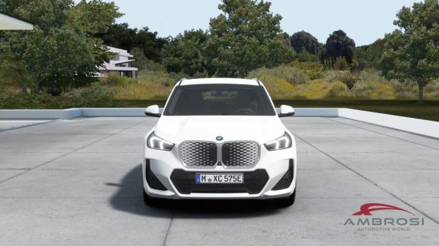 BMW iX1 eDrive20 Msport Premium Package - foto 4 di 13