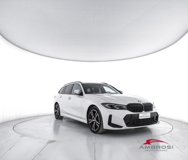 BMW 320 Serie 3 d mhev 48V MSport Pro auto Xdrive usato a CORCIANO