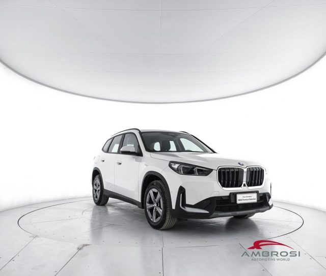 BMW X1 sdrive18d auto - foto 2 di 16