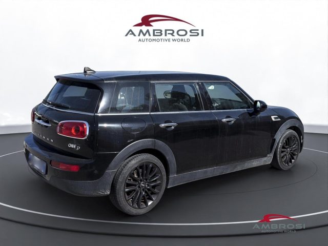 MINI Clubman One D 1.5 One D Auto - foto 3 di 4