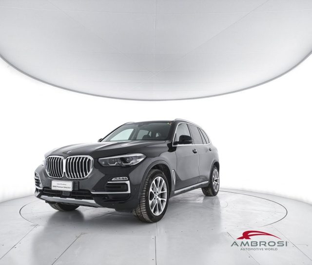 BMW X5 xDrive30d 48V xLine usato a CORCIANO