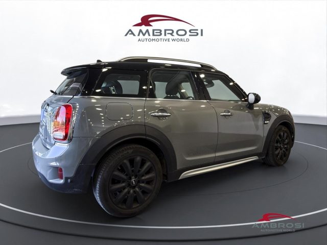 MINI Countryman Cooper D 2.0 Cooper D auto Business - foto 3 di 4