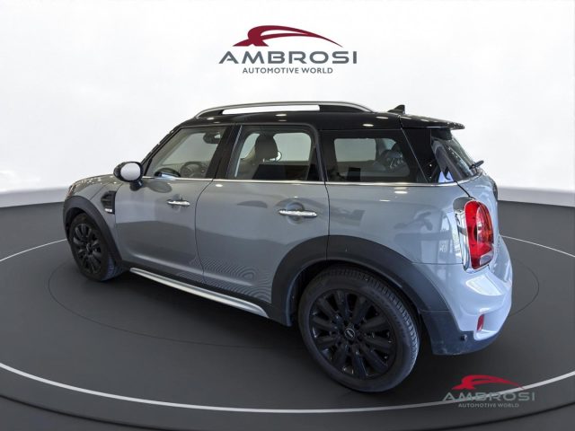 MINI Countryman Cooper D 2.0 Cooper D auto Business - foto 4 di 4