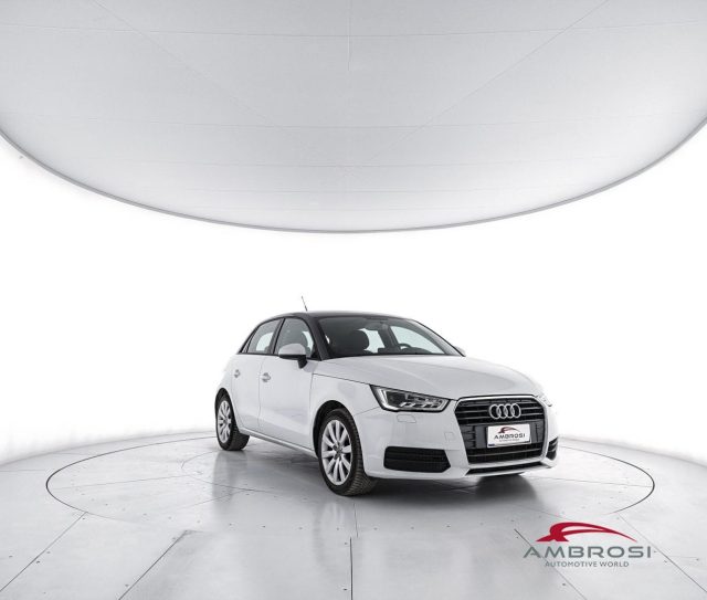 Audi A1 Sportback 1.6 TDI 116 CV Metal plus - foto 2 di 15