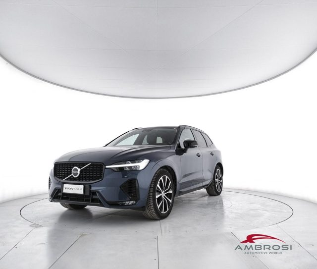 Volvo XC60 B4 (d) AWD automatico Ultimate Dark, del 2023, 100.197 km, in vendita a Corciano (PG)