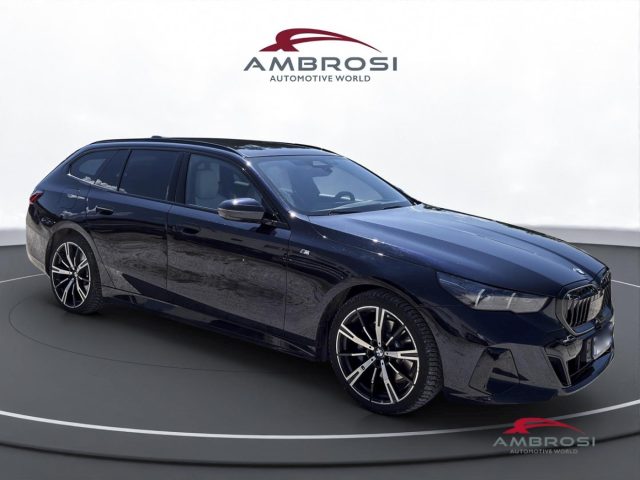 BMW 520 Serie 5 d 48V xdrive MSport Pro auto touring - foto 2 di 4