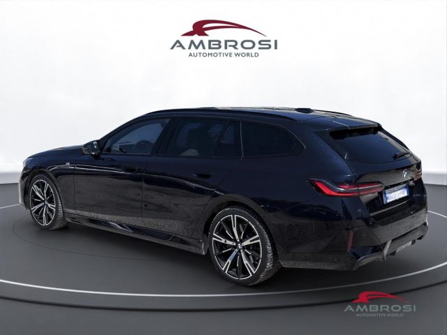 BMW 520 Serie 5 d 48V xdrive MSport Pro auto touring - foto 4 di 4