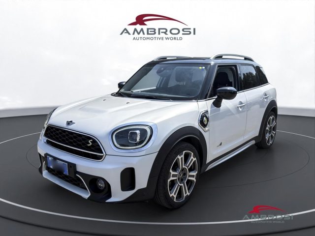 MINI Countryman Cooper SE 1.5 Cooper SE Classic ALL4 - foto 4 di 4