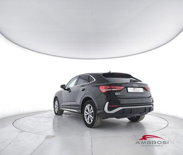 Audi Q3 35 2.0 tdi S line edition s-tronic Sportback - foto 4 di 4