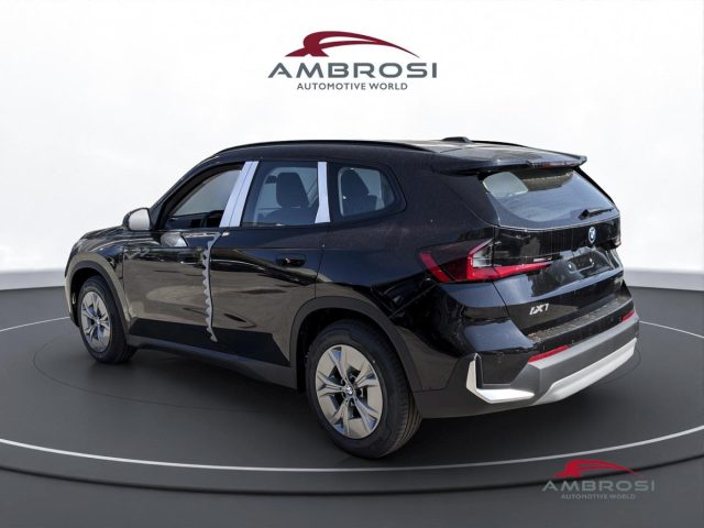 BMW iX1 eDrive20 Premium Package - foto 4 di 4