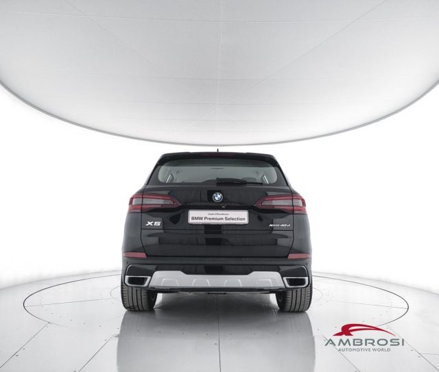 BMW X5 xDrive40d X-Line usato a CORCIANO