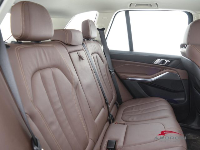 BMW X5 xDrive40d X-Line usato a CORCIANO