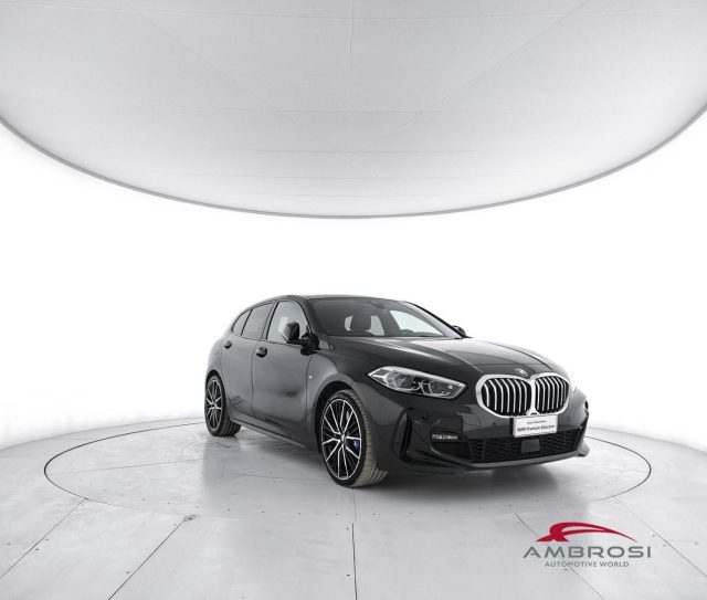 BMW 120 Serie 1 d Comfort Msport Package - foto 2 di 4