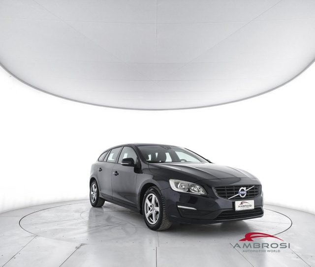 Volvo V60 D2 Geartronic Business - PER OPERATORI DEL SETTORE - foto 3 di 4