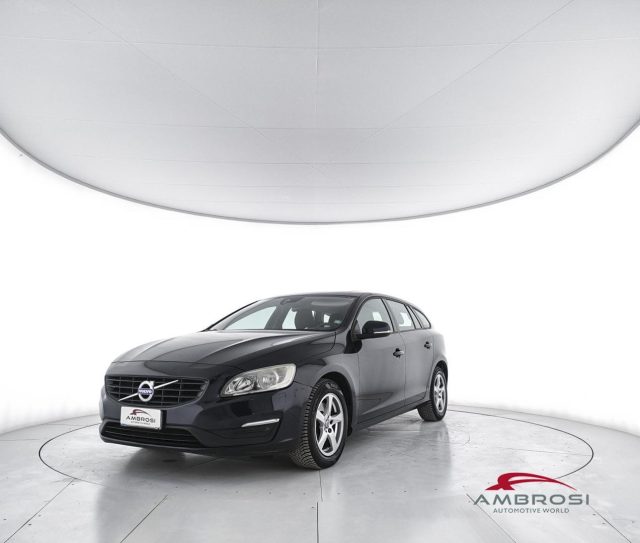 Volvo V60 D2 Geartronic Business - PER OPERATORI DEL SETTORE - foto 1 di 4