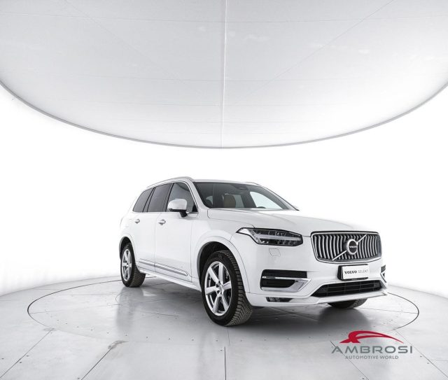 Volvo XC90 2.0 b5 Plus Bright awd 7p.ti auto - foto 2 di 4