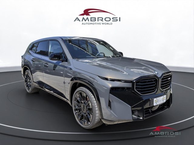 BMW XM 50e - foto 2 di 4