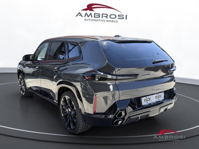 BMW XM 50e - foto 4 di 4