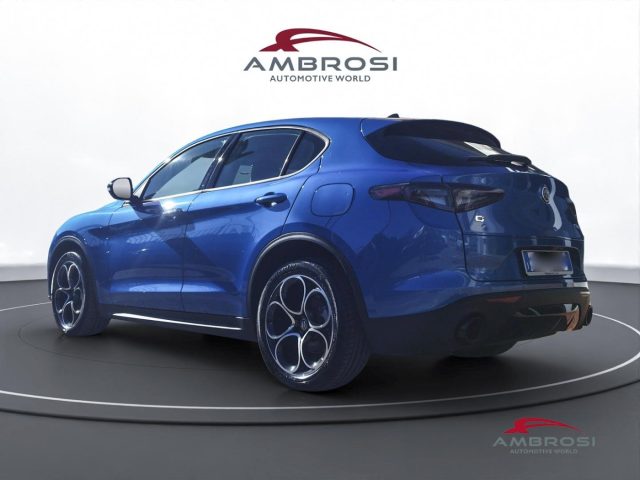 Alfa Romeo Stelvio 2.2 t Sprint Q4 210cv auto - foto 4 di 4
