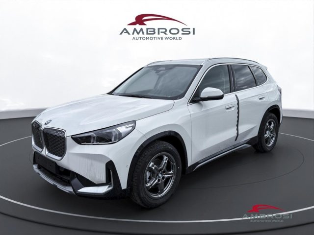 BMW iX1 eDrive20-Special Edition Xline Premium Package usato a CORCIANO