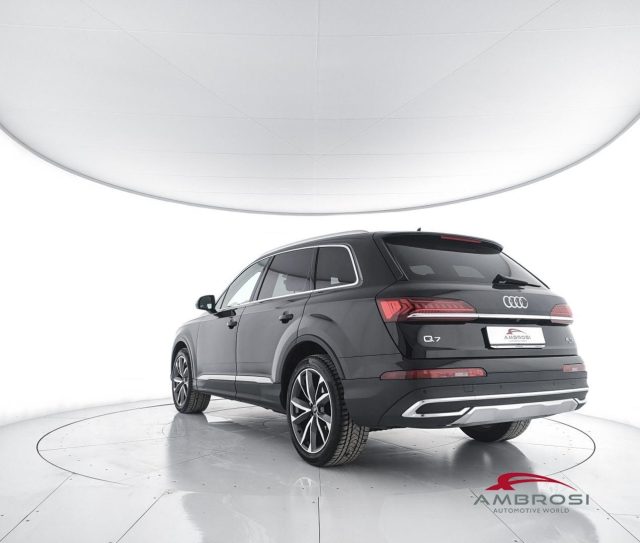 Audi Q7 45 TDI quattro tiptronic Business - foto 4 di 4