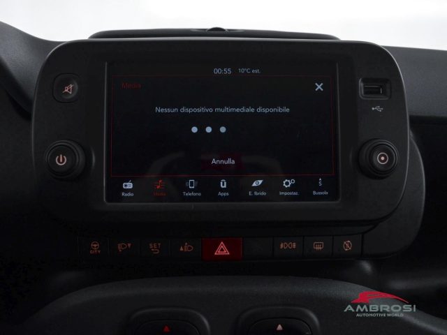 Fiat Panda 1.0 firefly hybrid Cross s&s 70cv 5p.ti, del 2024, 31.666 km, in vendita a Corciano (PG)