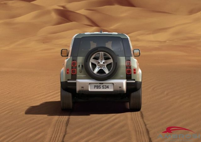 Land Rover Defender 90 3.0D I6 300 CV AWD Auto SE - foto 3 di 4