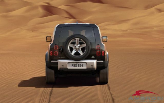Land Rover Defender 90 3.0D I6 250 CV AWD Auto SE - foto 3 di 4