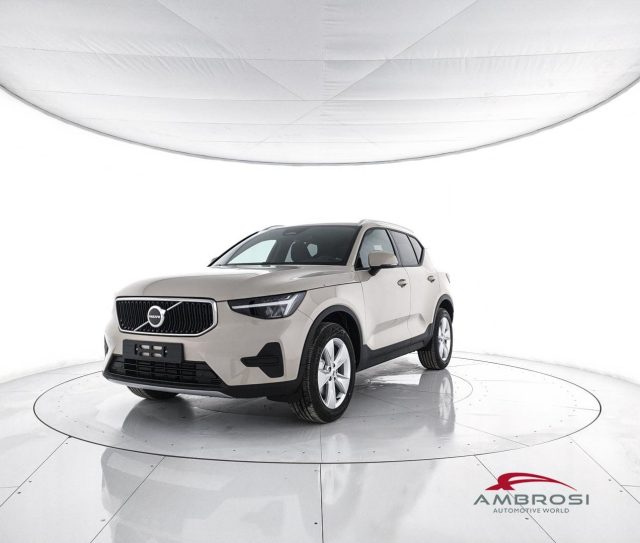 Volvo XC40 B3 Mild hybrid Benzina Core nuovo a CORCIANO