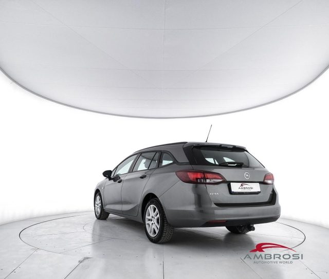 Opel Astra Sports Tourer 1.6 CDTi Sports Elective - PER OPER - foto 4 di 4