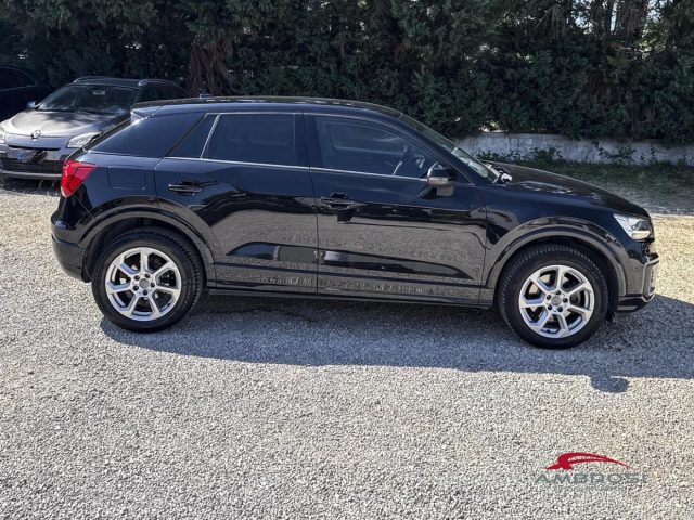Audi Q2 1.6 TDI S tronic Sport - foto 2 di 4