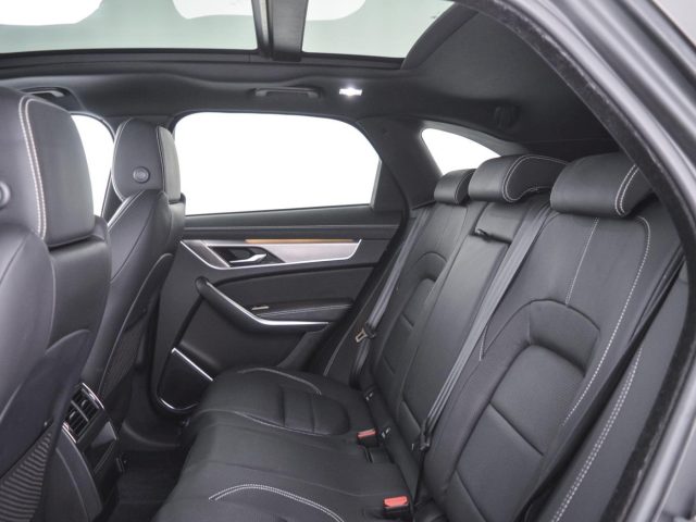 Jaguar F-Pace F PACE 2.0 D 204 CV AWD aut. R-Dynamic SE usato a CORCIANO