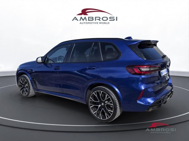 BMW X5 M Competition - foto 4 di 4