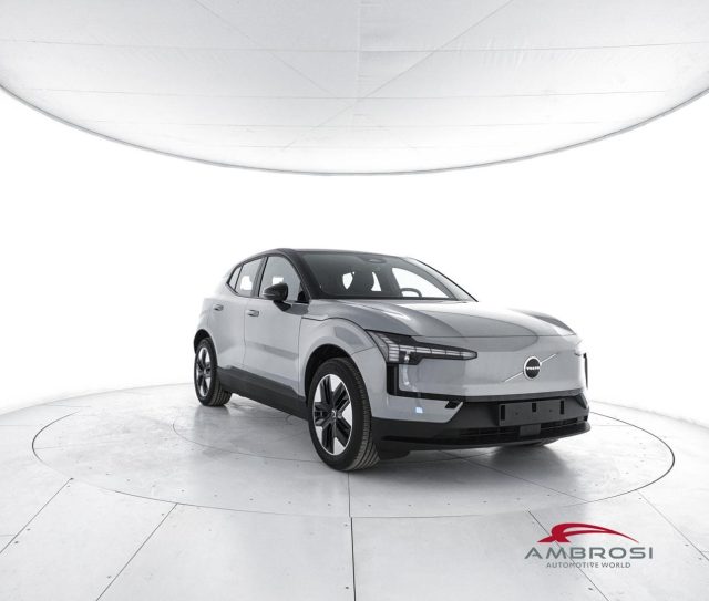 Volvo EX30 Plus Single Motor Extended Range - AUTOCARRO - foto 2 di 4