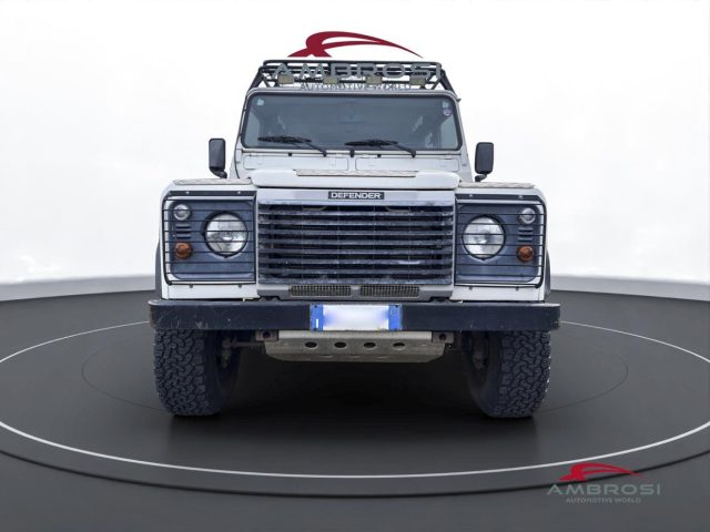 Land Rover Defender 110 2.5 Td5 cat Station Wagon SE - AUTOCARRO N1 usato a CORCIANO